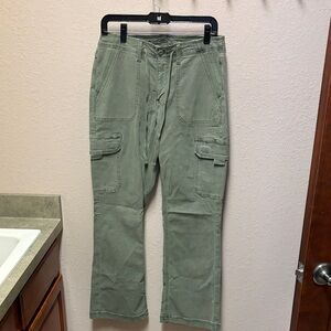American Eagle Outfitters Olive Cargo Pants
